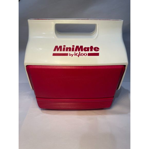 Igloo Other - IGLOO Mini Mate Cooler - Vintage from the 90s- Red and White